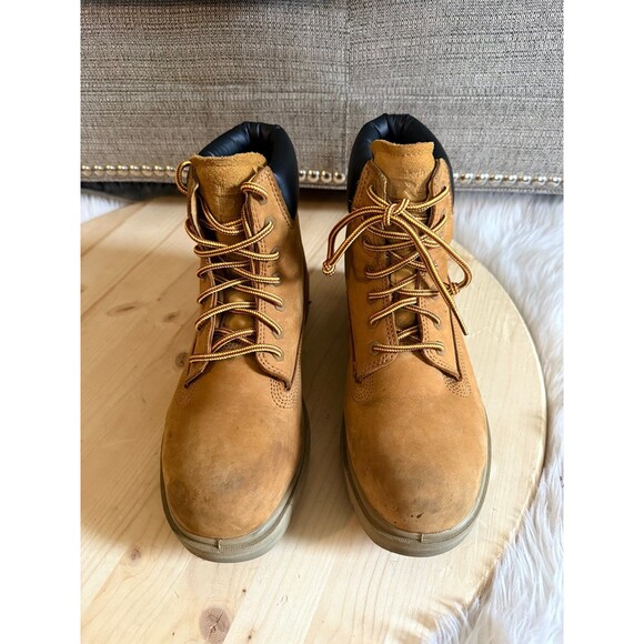 Timberland Boots - Picture 2 of 8